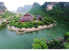 Northern Vietnam Tour : Discover Ha Long Bay, Ha Noi and Ninh Binh cities